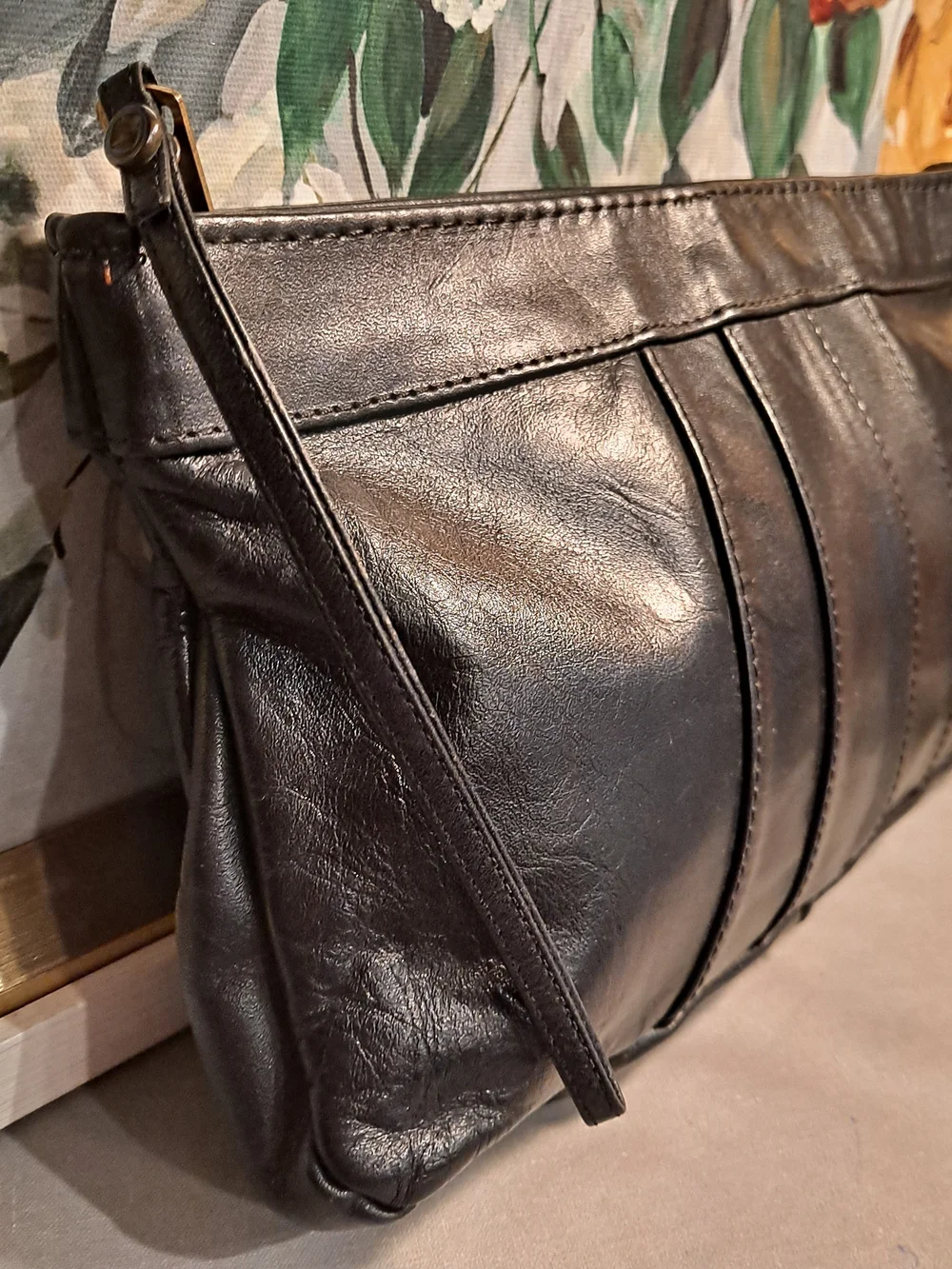 Excel Vintage Mid-century Modern 70s Black Leather Pleated Wristlet Clutch
